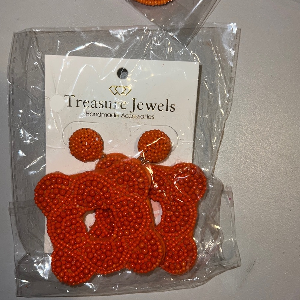 orange beaded earrings